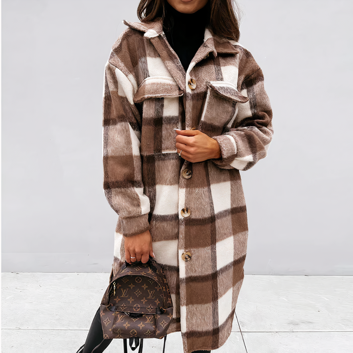 Long winter coat with tartan pattern Lara