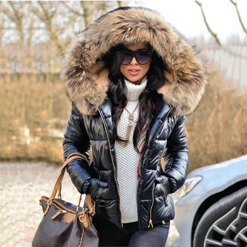 Stylische Winterjacke mit Fellkapuze Rana