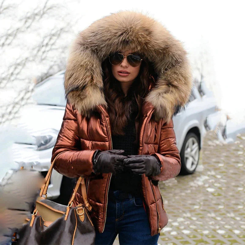 Stylische Winterjacke mit Fellkapuze Rana