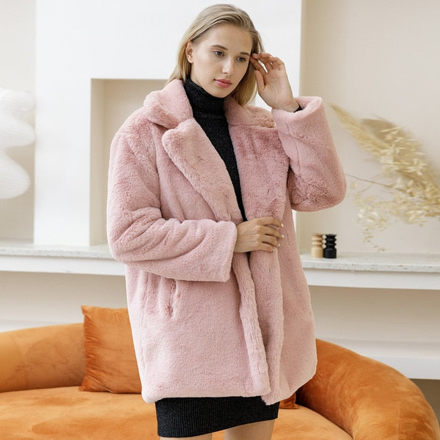 Women's winter jacket made of faux fur Jetje